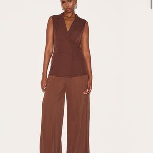 PrettyLittleThing Brown Maxi Dress V-Neck Fitted Waist